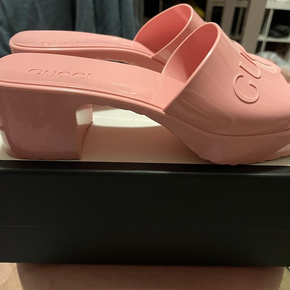 Gucci Slide Sandals - Picture 6 of 7